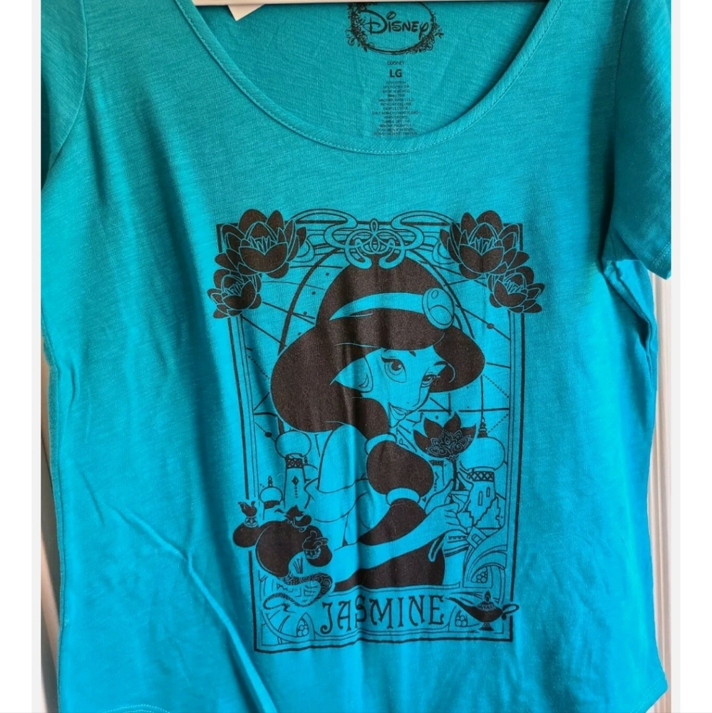 Hot Topic Jasmine Tarot Card tshirt